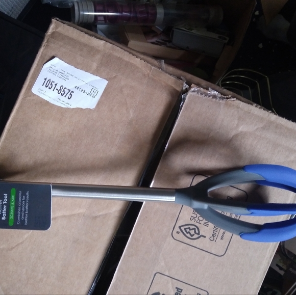 Kitchen ware - Picture 15 of 16